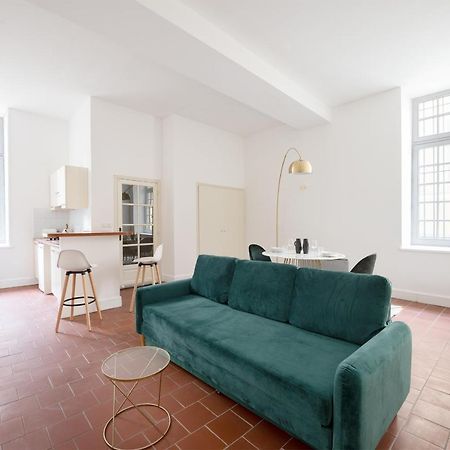 Superbe Appartement Avec Cour Dans La Bastide Carcassonne Luaran gambar